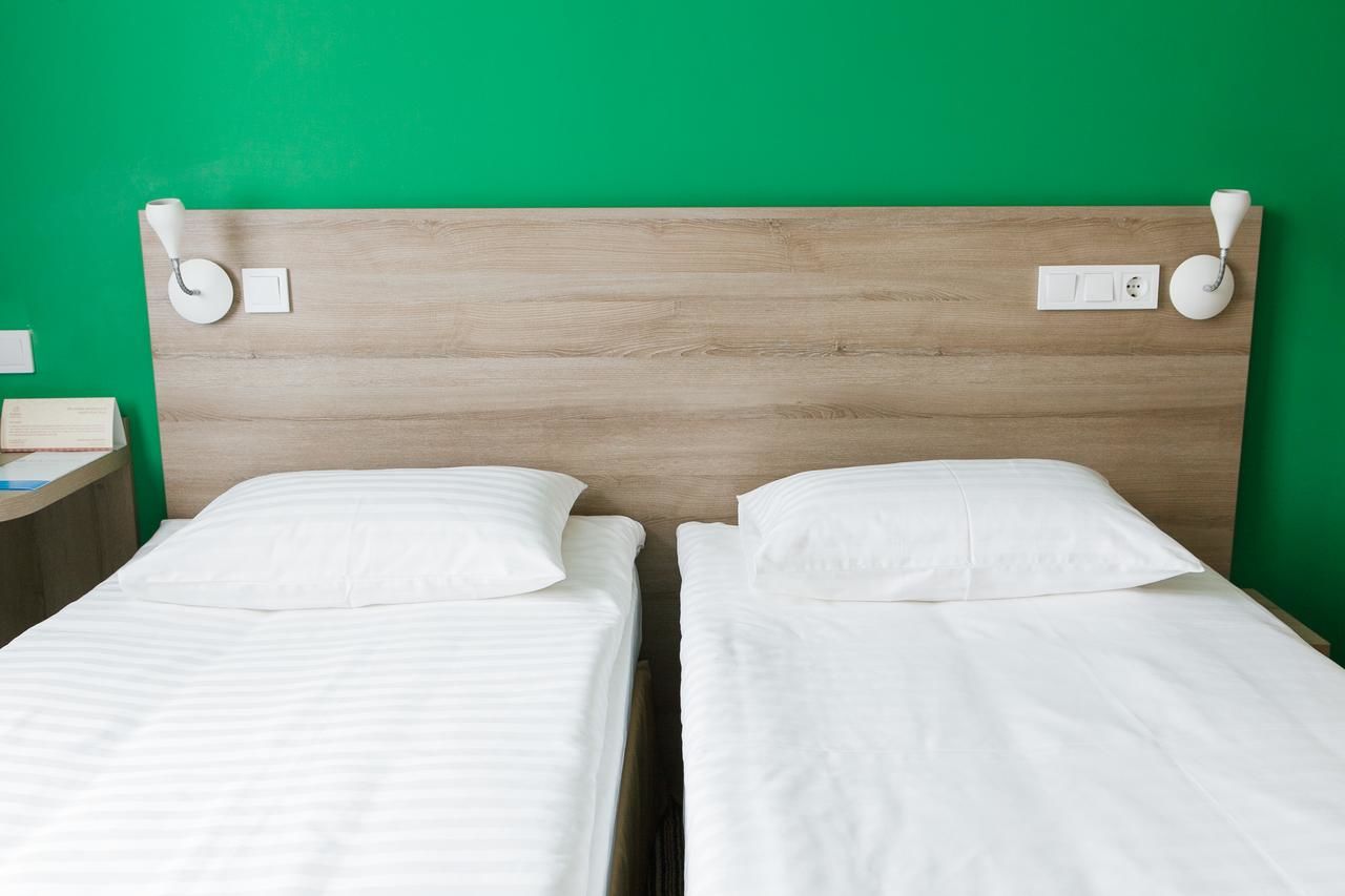 Отель Raziotel Kyiv Yamska Киев-17