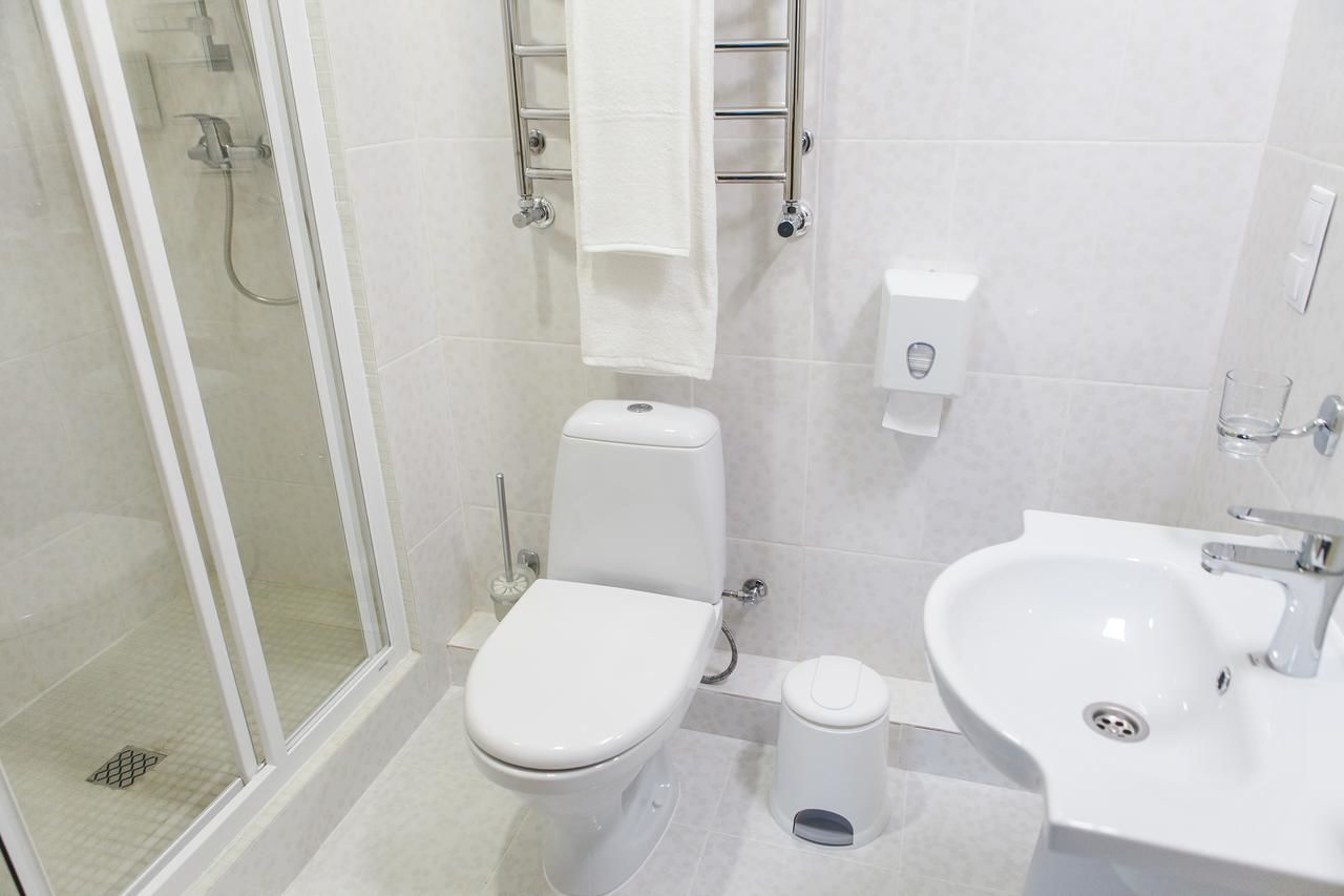Отель Raziotel Kyiv Yamska Киев-19