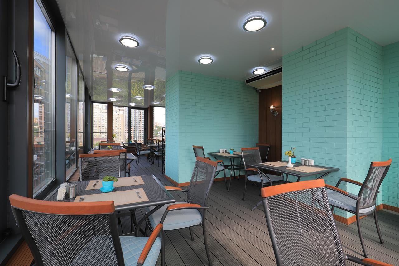 Отель Raziotel Kyiv Yamska Киев-30