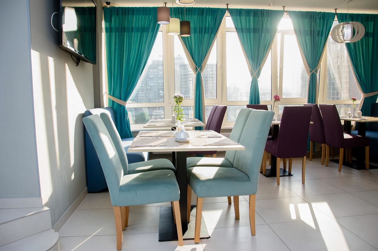 Отель Raziotel Kyiv Yamska Киев-32