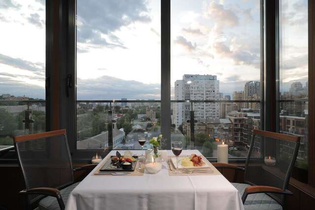 Отель Raziotel Kyiv Yamska Киев-22